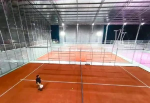 Bisnis Lapangan Padel: Estimasi Modal, ROI, StrategI Pengelolaan