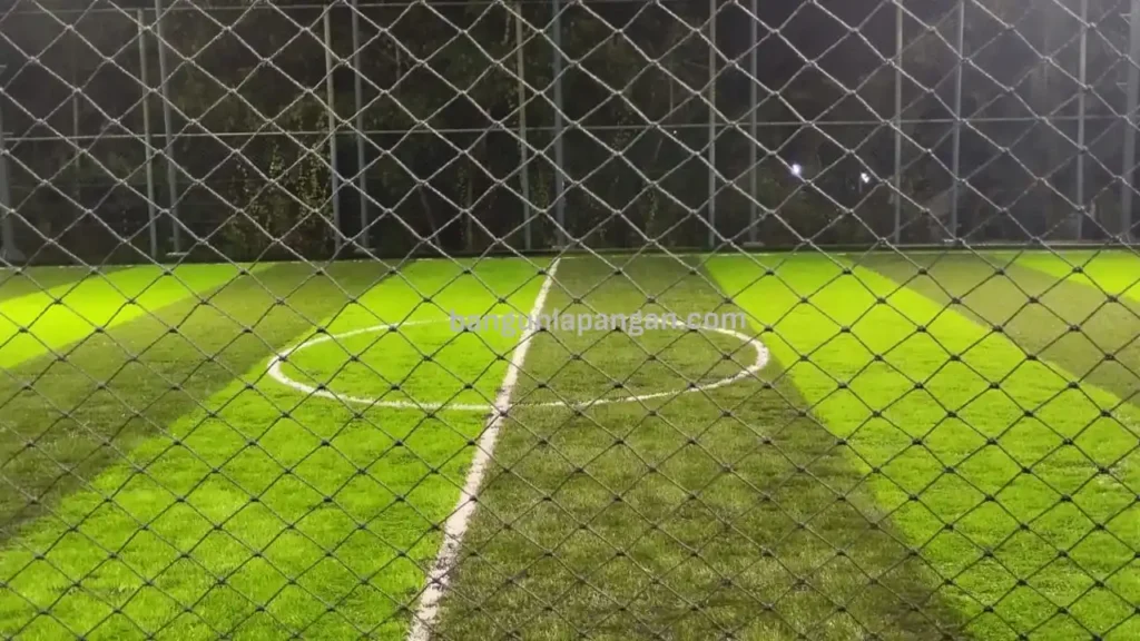 Jaring dan Pagar Lapangan Mini Soccer