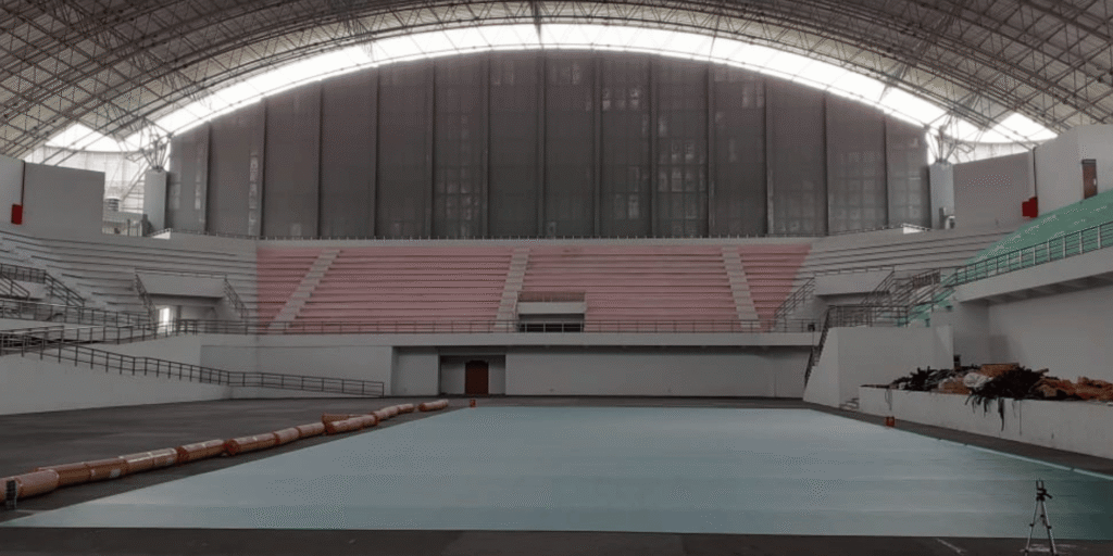 Cara Memilih Kontraktor Konstruksi GOR yang Tepat